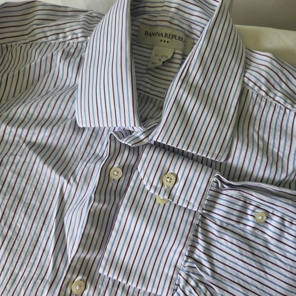 Banana Republic Men XL Striped Button Down Shirt Blue Burgundy White 100% Cotton
